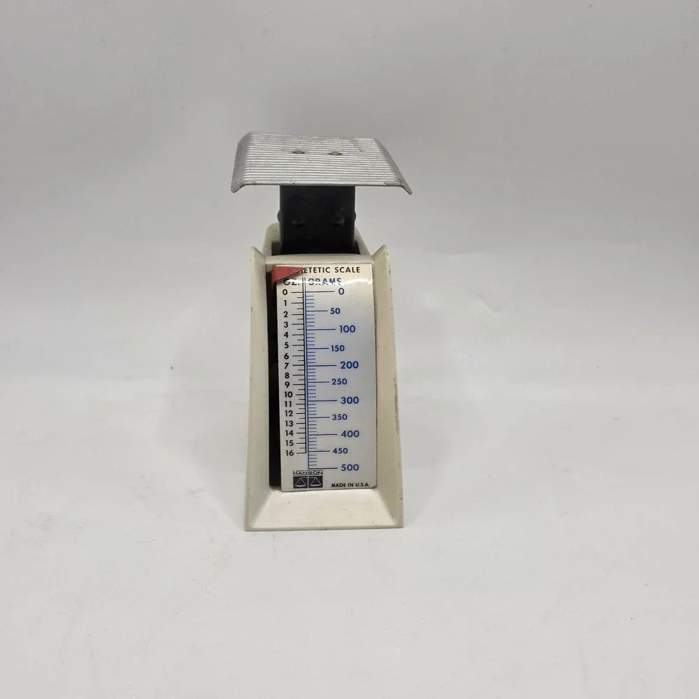 Hanson Dietetic Scale Vintage Cream Manual 16oz 500g Mid Century Modern USA Made